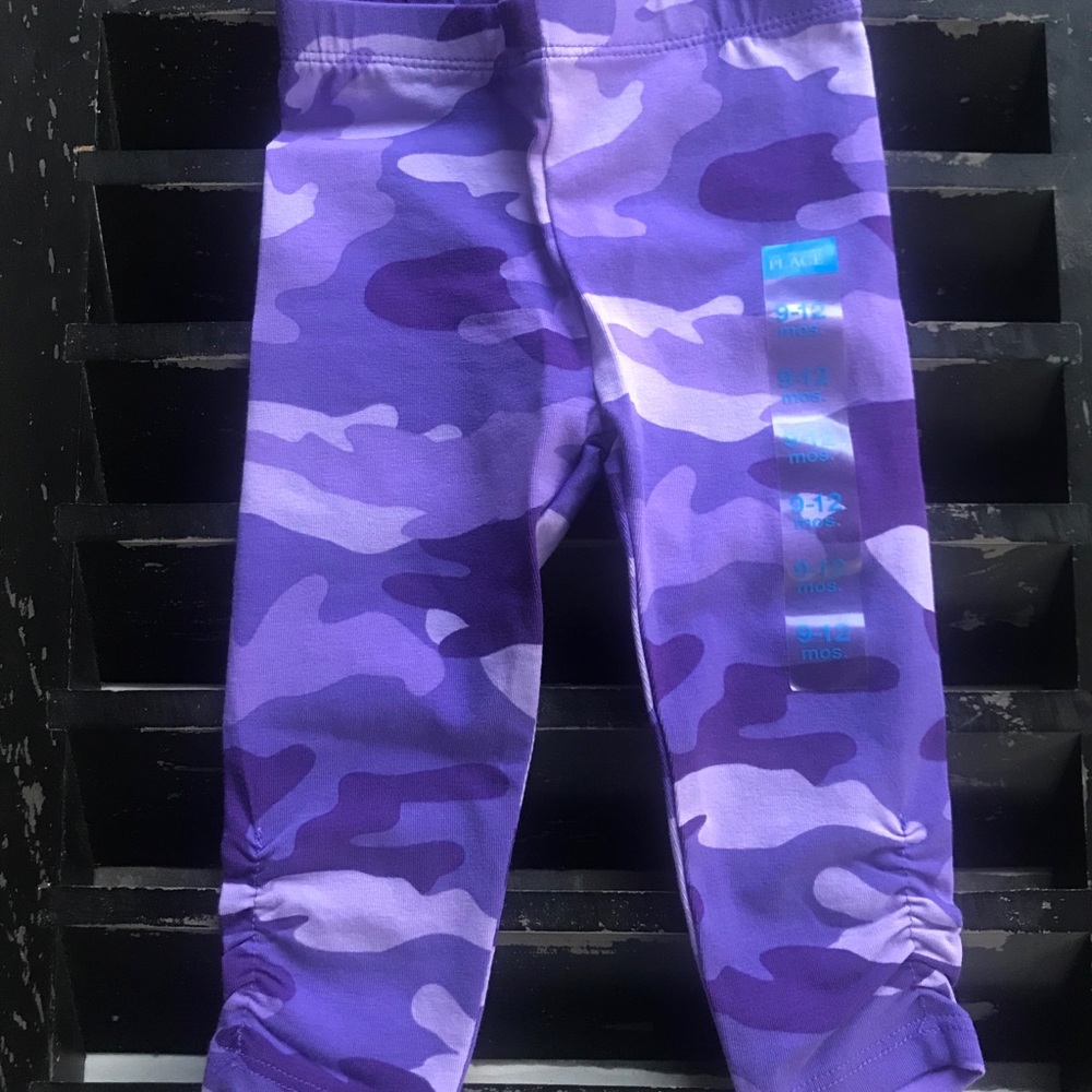 CHILDREN’S PLACE Purple Camouflage Leggings